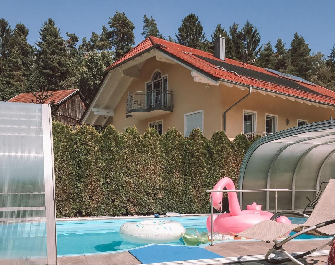 Appartement Panorama-Residenz, Mit Pool à Kötzting Extérieur photo